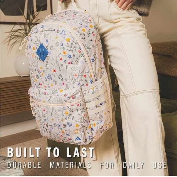 Adidas Classic 3S 5 Backpack Meadow Floral Wonder White/Woodland Floral Like New - Picture 2 of 7